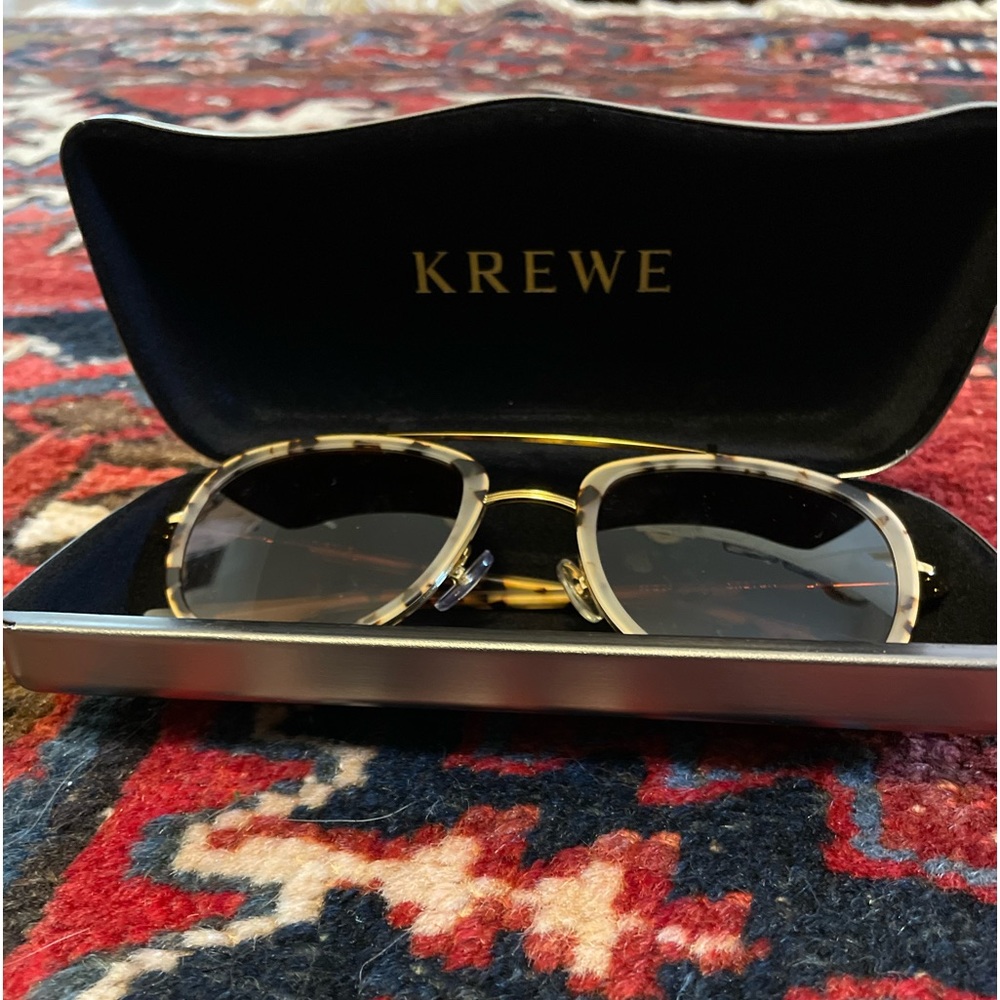 Krewe tort aviator sunglasses